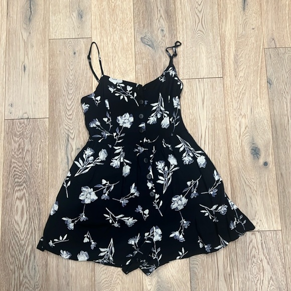 Urban Outfitters Pants - Urban outfitters floral romper